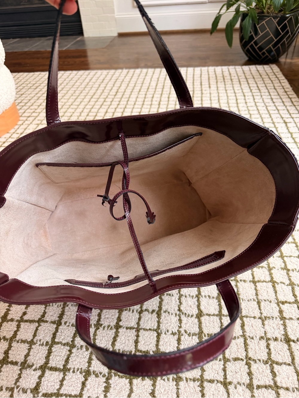 Anya Hindmarch oxblood tote - Picture 7 of 11